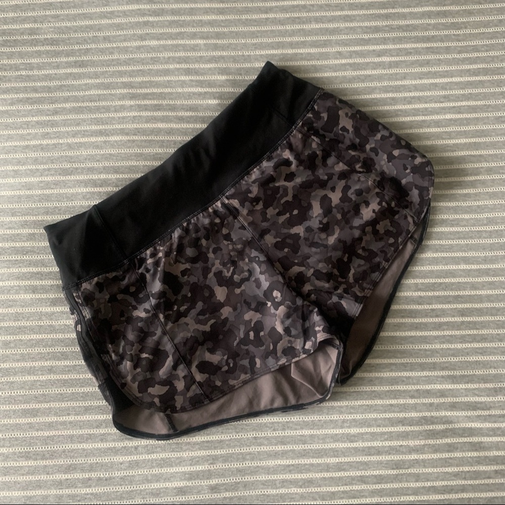 Athleta Running Free 3.5” Short